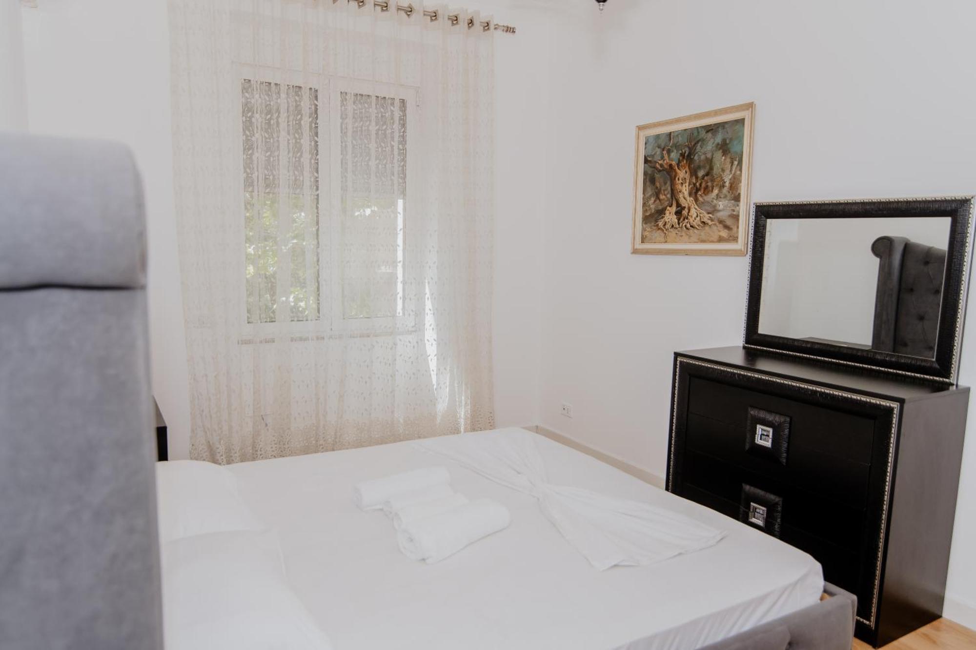 Apartment Central Nest Tirana
